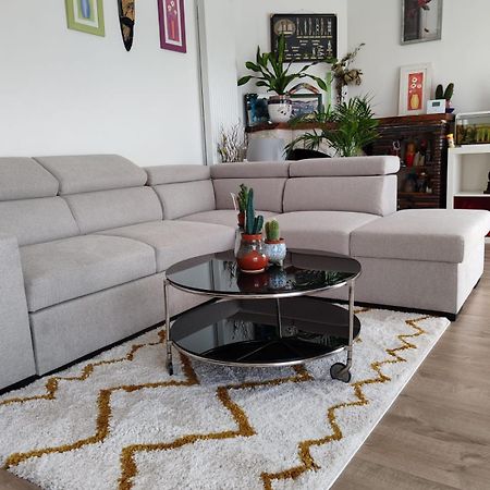 Chambre Chez Habitant 1 Carbon-Blanc Bagian luar foto