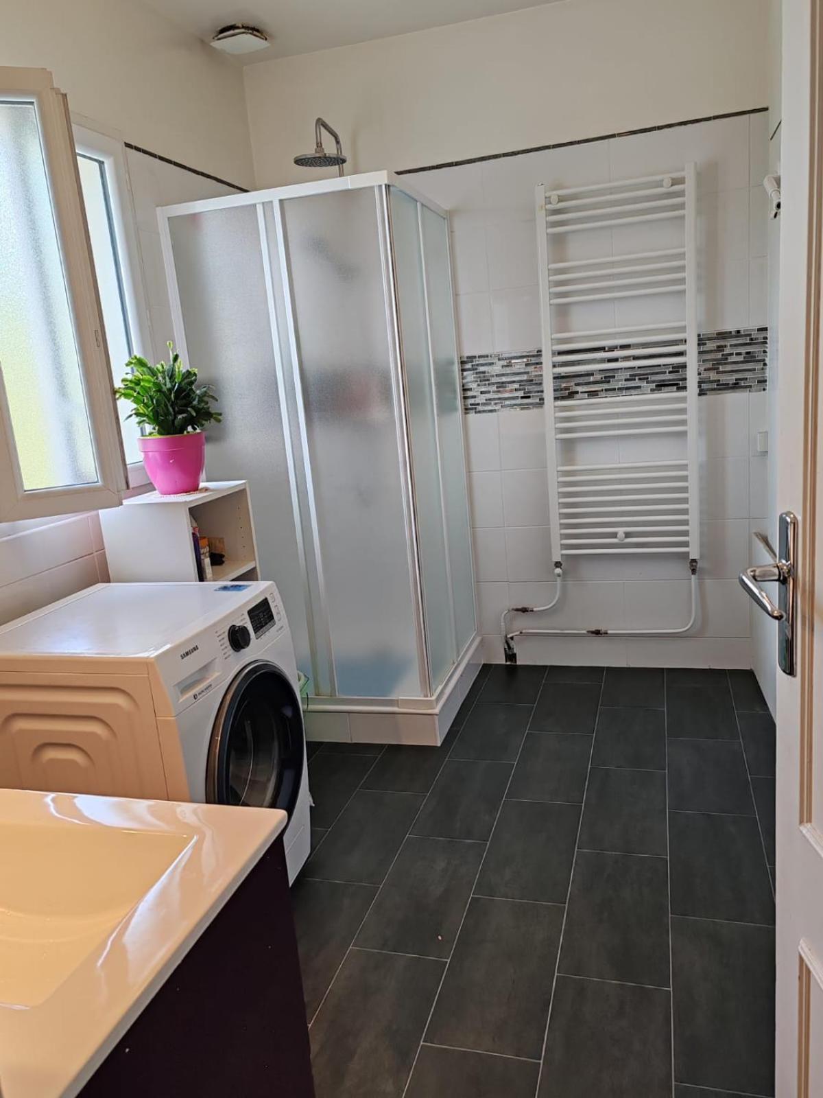 Chambre Chez Habitant 1 Carbon-Blanc Bagian luar foto
